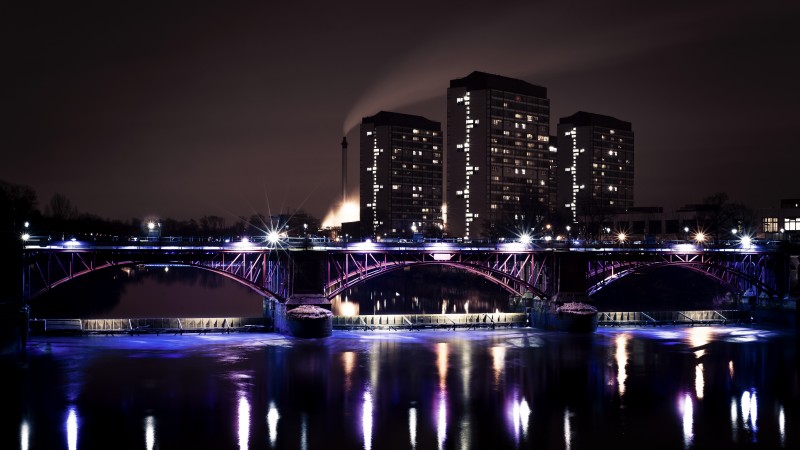 Glasgow, Scotland, Hotel, bridge, sea, lake, ocean, water, light, night, sky, travel, vacation, booking (horizontal)