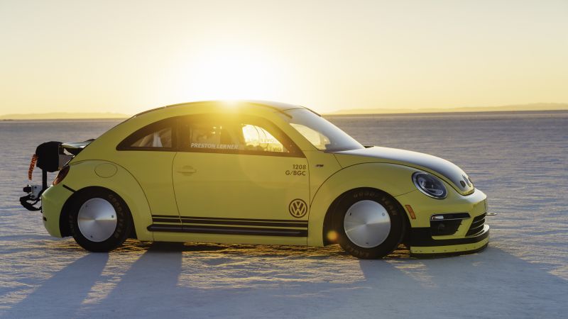 Volkswagen Beetle LSR, rally, yellow, speed (horizontal)