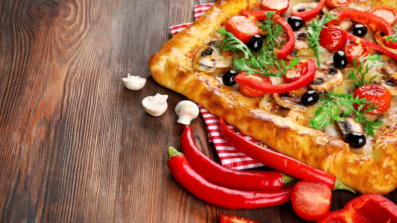 pizza, tomato, pepper, 4k (horizontal)