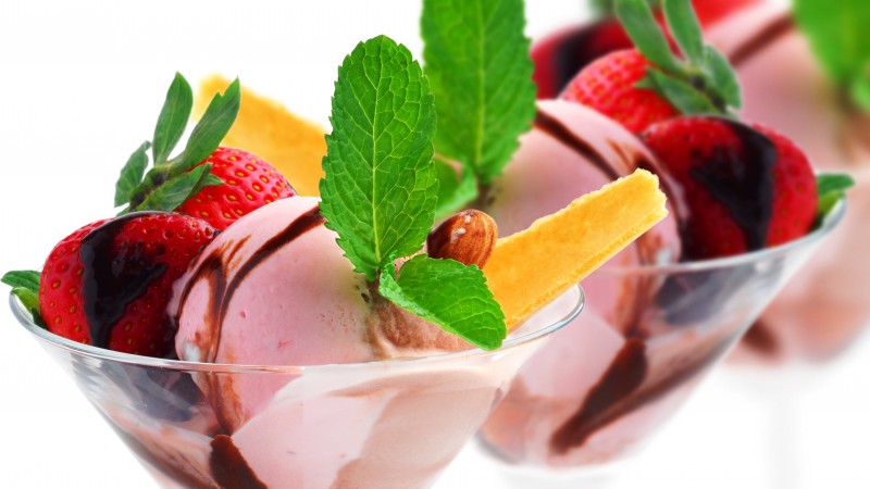 Ice cream, fruits, strawberry, chocolate (horizontal)