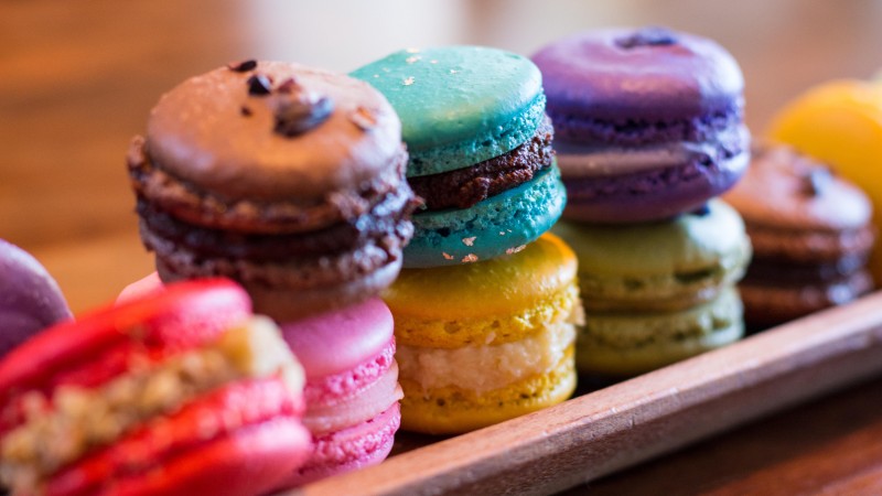 macaroon, French pastries, cookies, colorful (horizontal)