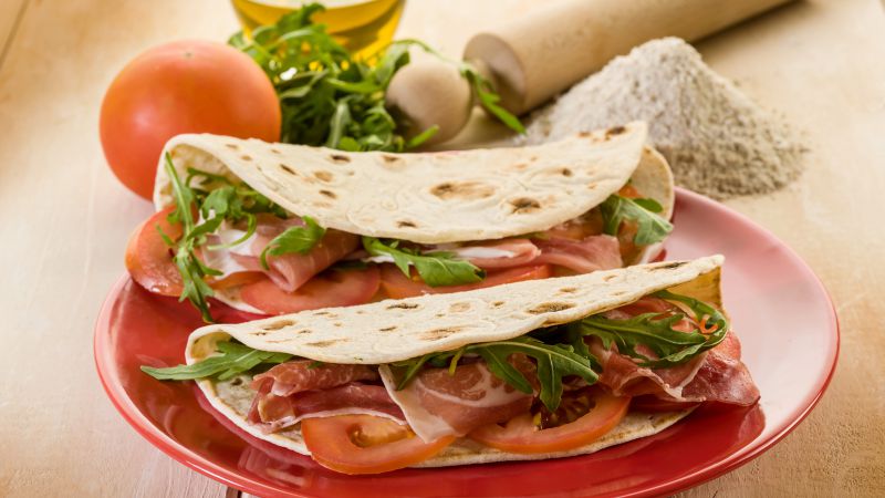 Tortilla, tomato, pita bread, bacon, flour (horizontal)