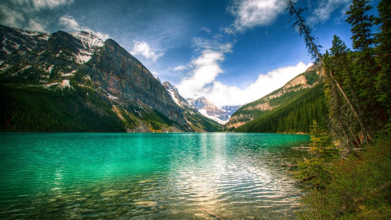 Lake Louise, 5k, 4k wallpaper, Canada, National Park, Banff, glacial lake, vacation, holiday, travel, mountain, forest, beach, sky (horizontal)