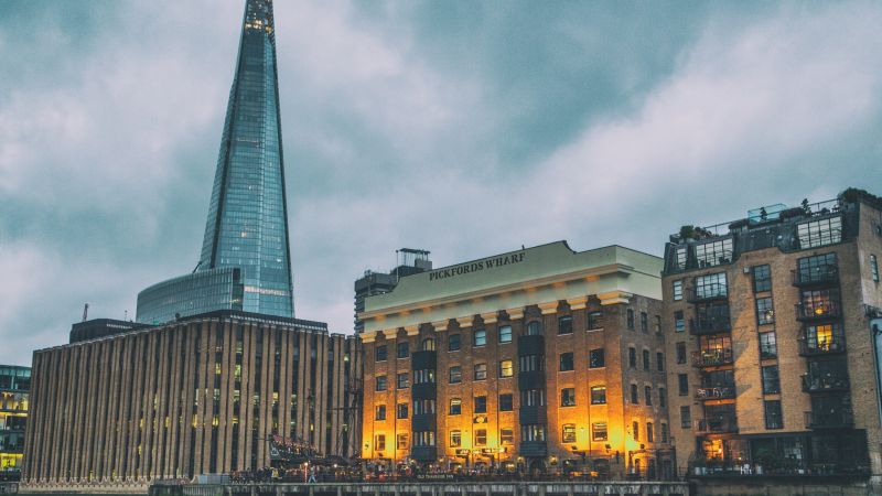 Thames, London, Pickfords Wharf, The Shard skyscraper, sky (horizontal)