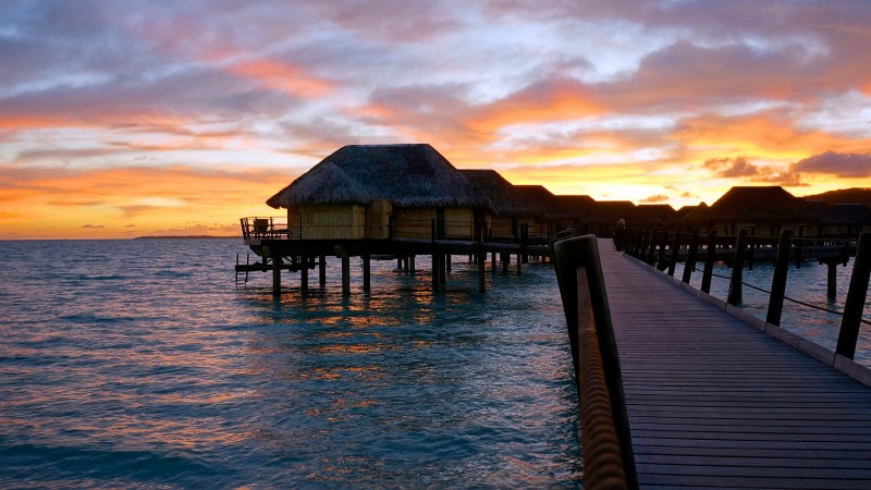 French Polynesia, 4k, HD wallpaper, sunset, sky, clouds, vacation, rest, travel, booking, ocean, bridge, bungalow (horizontal)