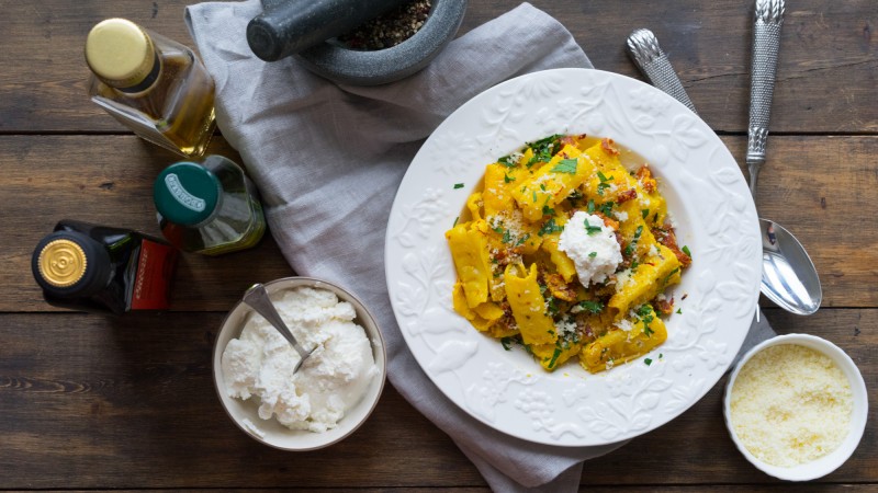 paste, saffron, ricotta cheese (horizontal)