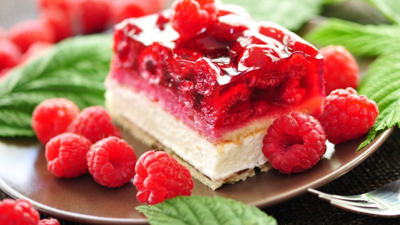 cake, Saffle, jelly, raspberry, mint (horizontal)