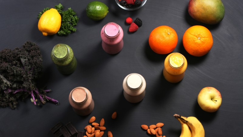 smoothies, fruit, banana, apple, orange, nuts, chocolate, mango, lemon, lime, blackberry, raspberry (horizontal)