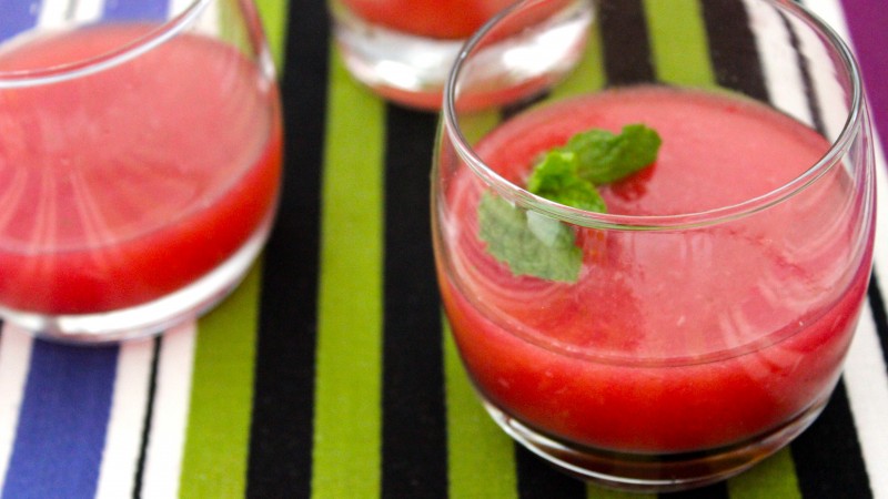 smoothies, watermelon, mint, strawberry,  (horizontal)