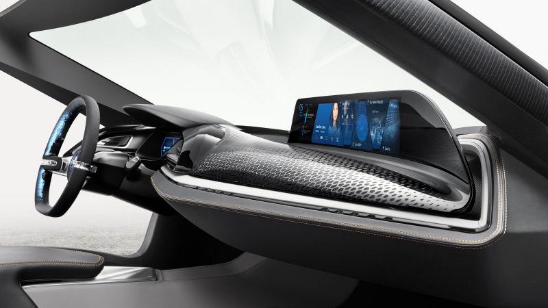 CES 2016, BMW i8, AitTouch (horizontal)