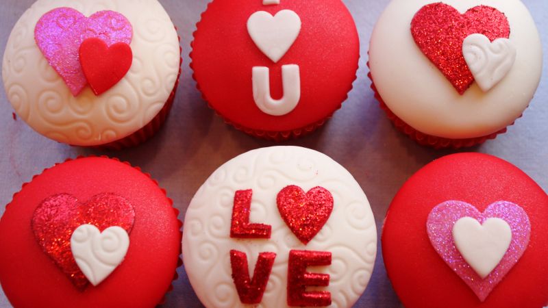 Valentine's Day, cupcake, cake, heart, love (horizontal)