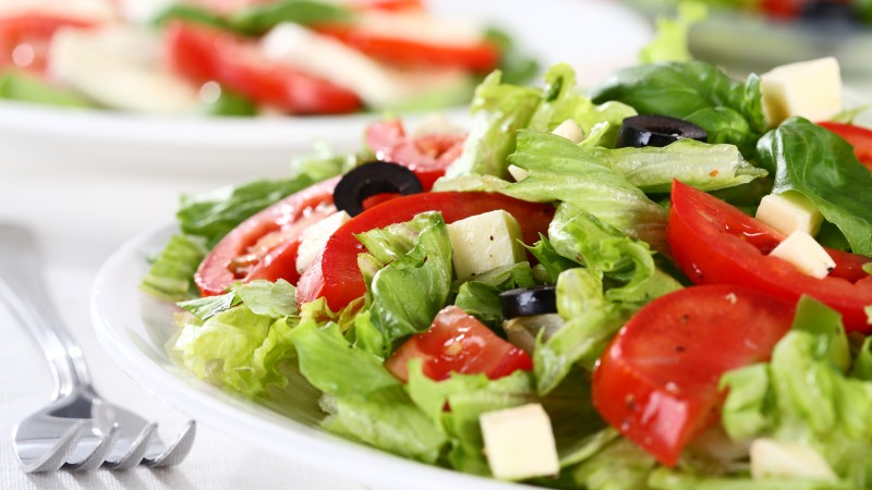 Greek, cooking, recipe, lettuce, tomatoes, cucumbers, olives, feta (horizontal)