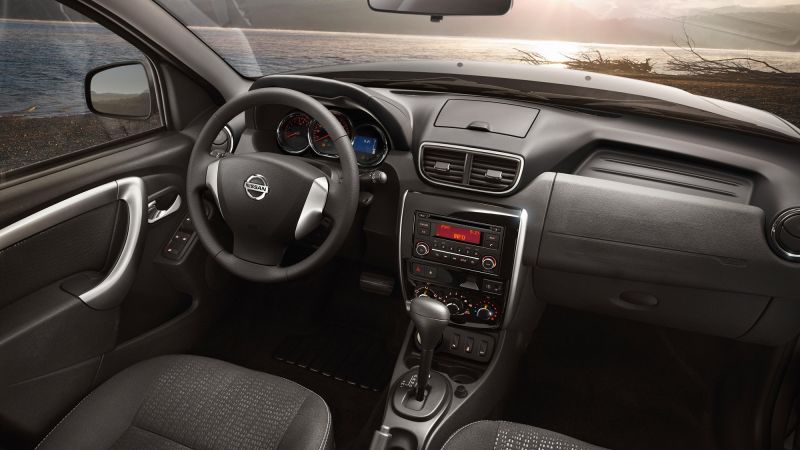 Nissan Terrano, crossover, interior (horizontal)
