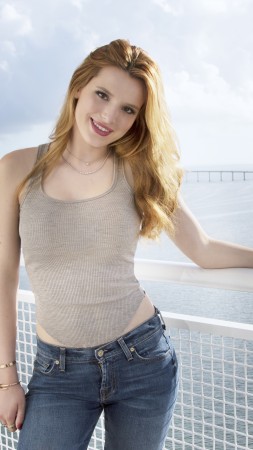 Bella Thorne, 5k, photo (vertical)