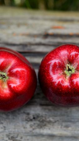 apples, 4k (vertical)