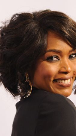 Angela Bassett, photo, brunette, 4k (vertical)