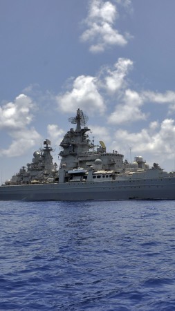 Pyotr Velikiy, battlecruiser, Kirov-class, heavy missile cruiser, 099, Russian Navy, Russia (vertical)