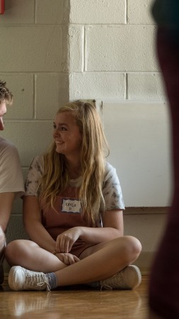 Eighth Grade, Elsie Fisher, 4K (vertical)