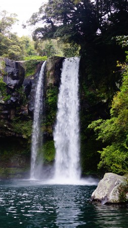 Jeju Island, Cheonjiyeon, Waterfall, 5K (vertical)