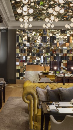 Rosewood, London, Best Hotels of 2015, tourism, travel, resort, vacation, booking, interior (vertical)