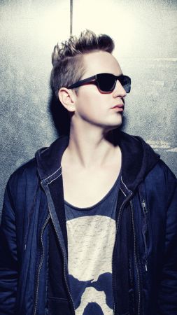 Robin Schulz, Top music artist and bands, DJ, electronic (vertical)