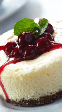 Cheesecake, cherry, jam, mint (vertical)