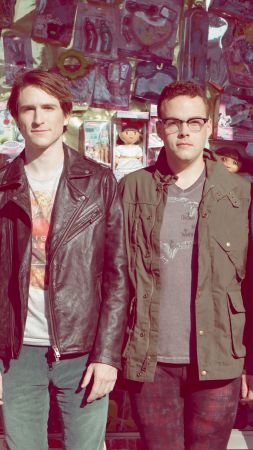 Walk the Moon, Top music artist and bands (vertical)