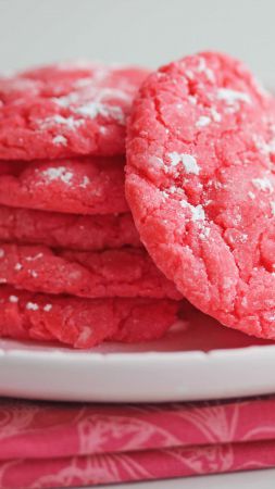 Cookies, pink (vertical)