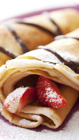 Pancakes, strawberry, chocolate (vertical)