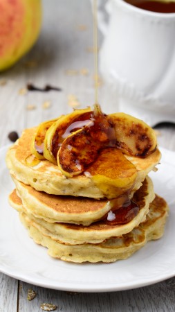 pancakes, oatmeal, cereals, honey (vertical)