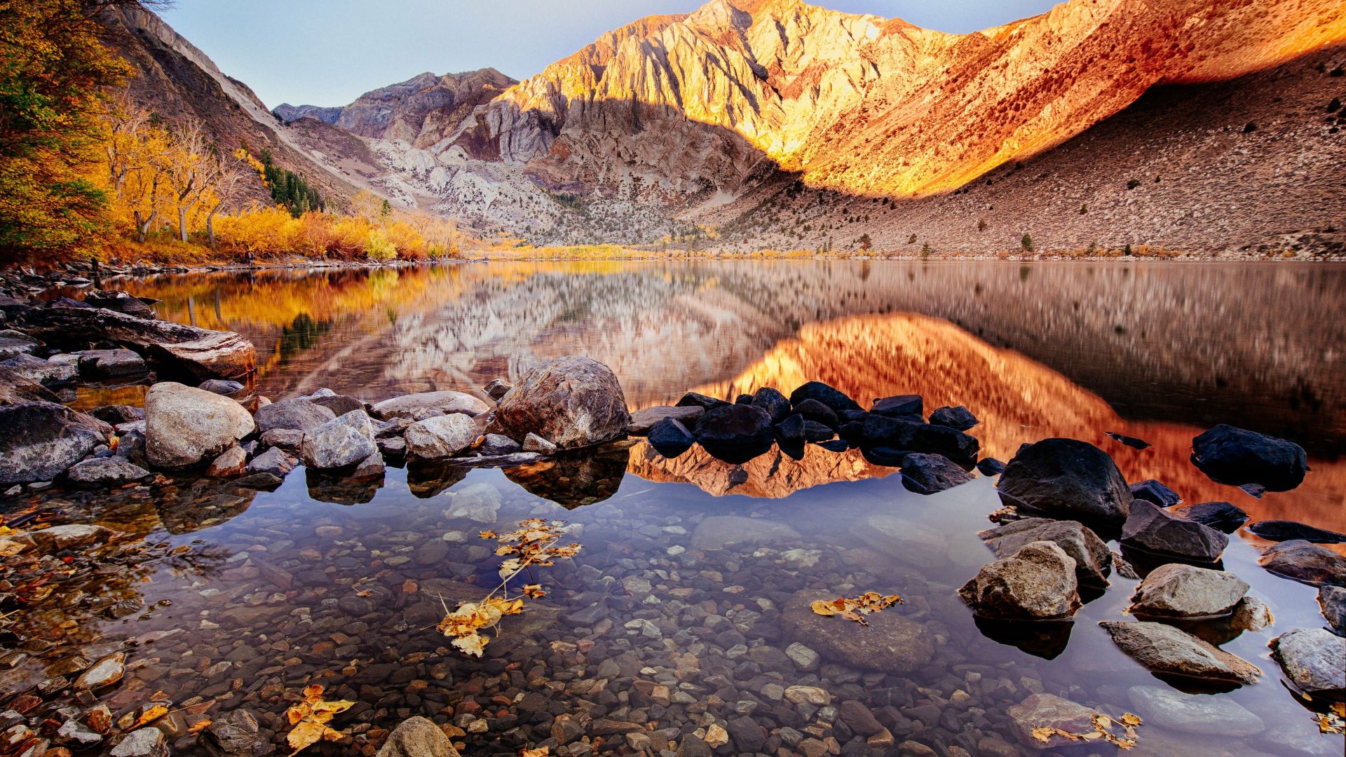 Convict Lake, autumn, Mount Morriso, California, 4k (horizontal)