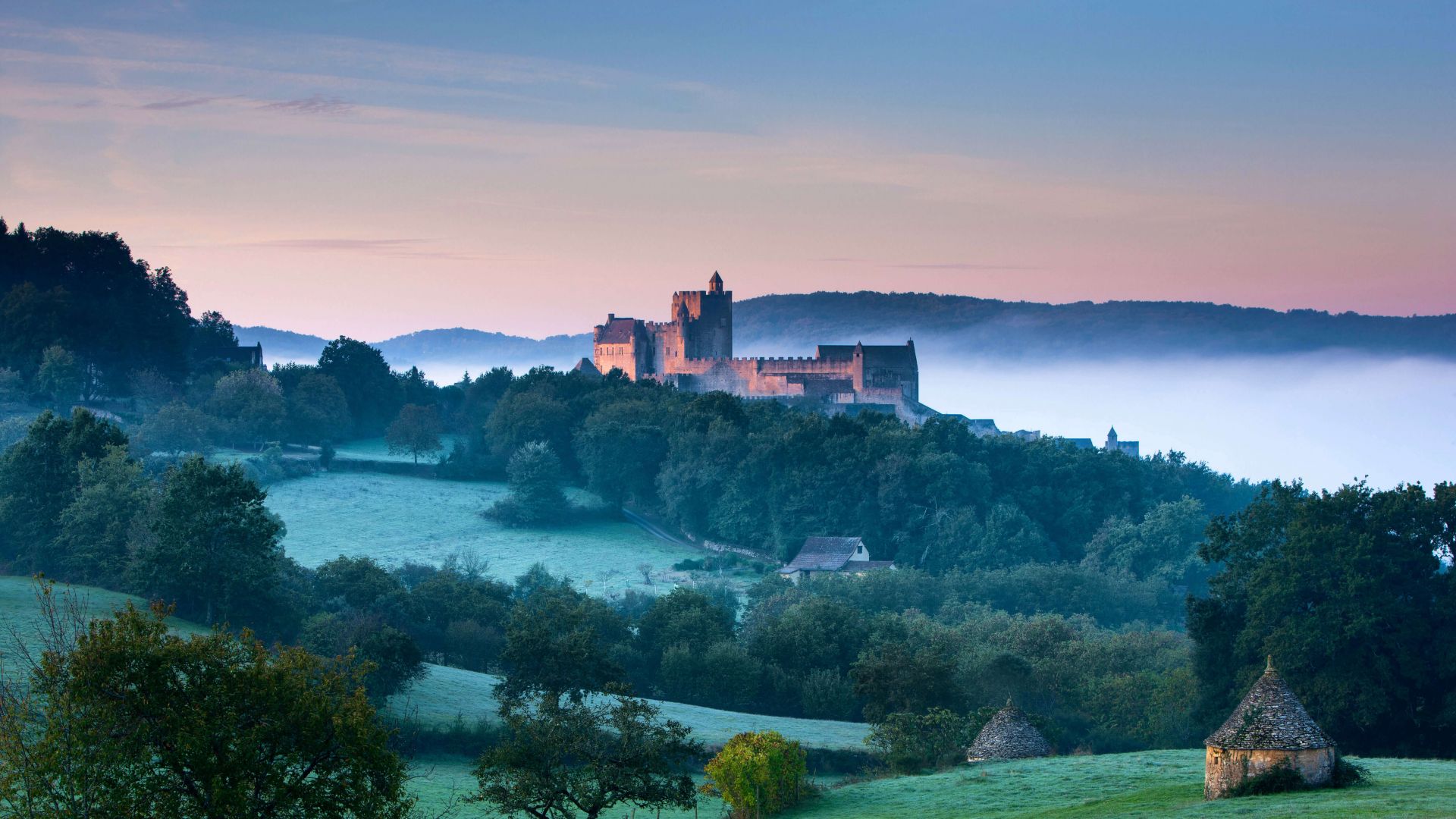 Dordogne Valley, France, 5K (horizontal)