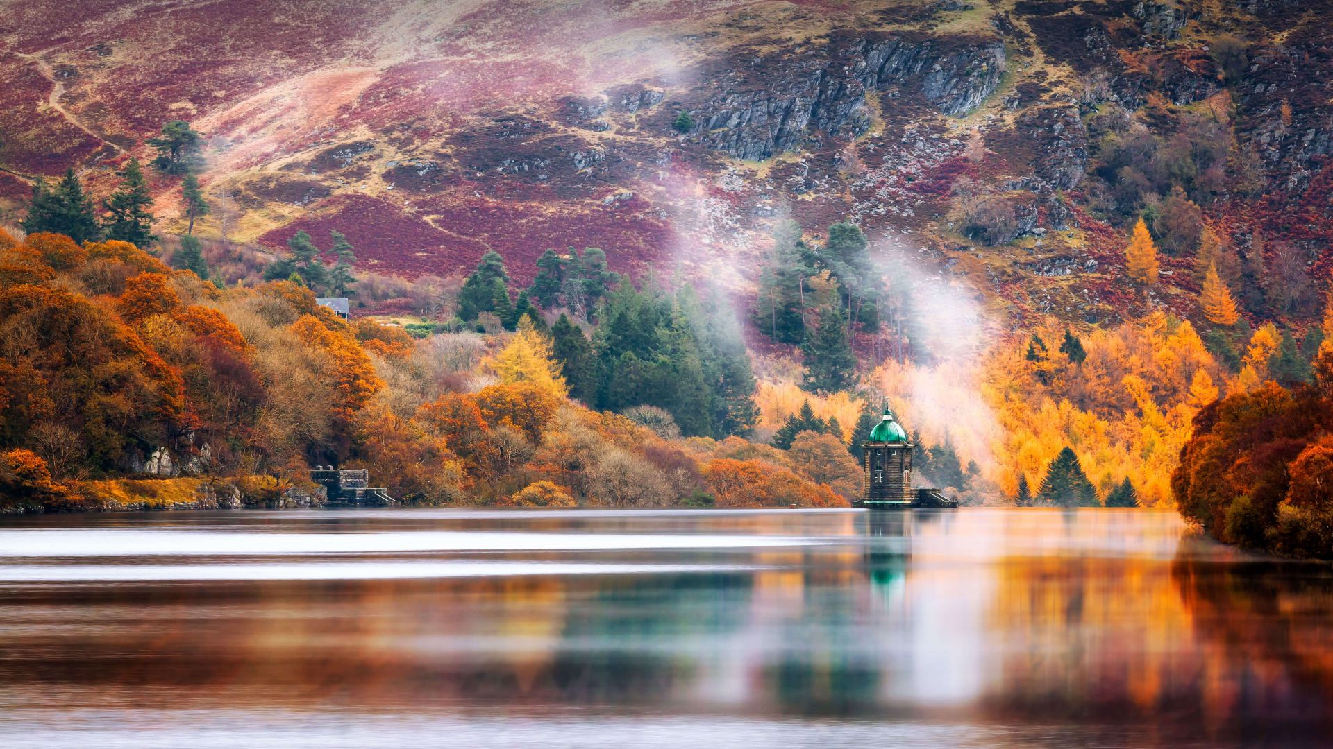 autumn, lake, Elan Valley, Rhayader, 5K (horizontal)