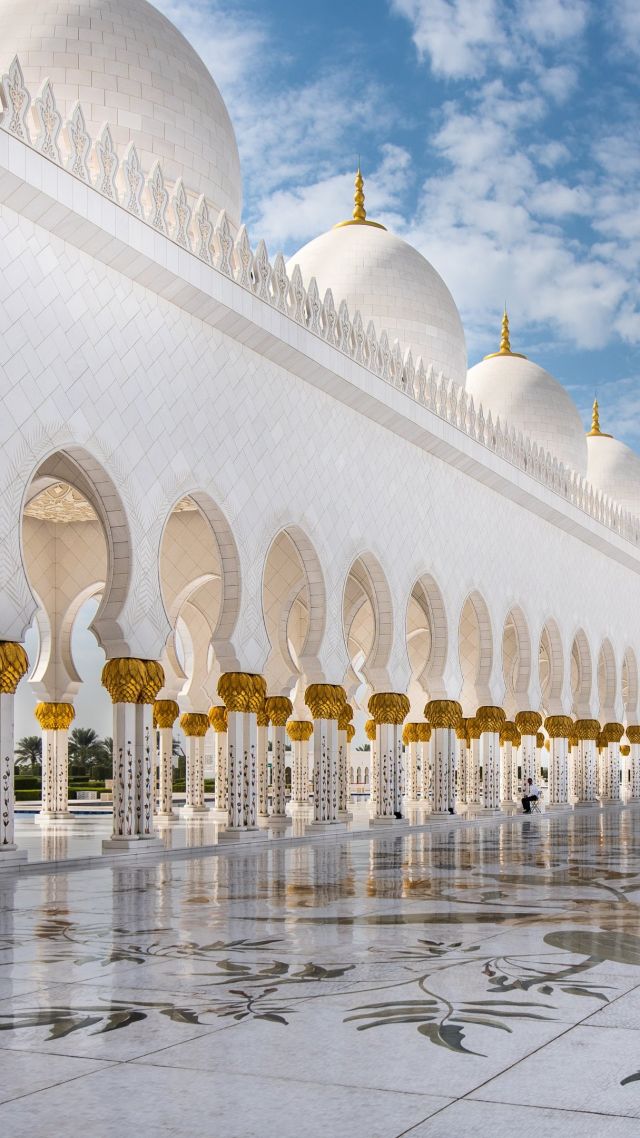 Sheikh Zayed Mosque, Abu Dhabi, 4k (vertical)