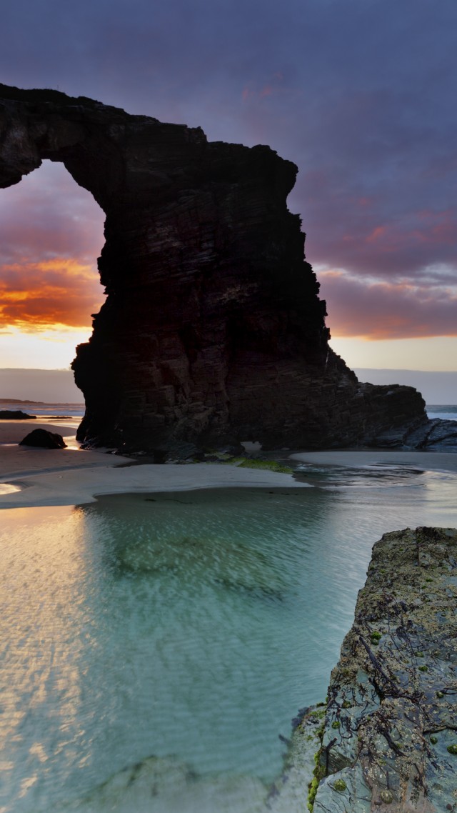 Playa de las Catedrales, Ribadeo, Best beaches of 2017, tourism, travel, resort, beach, vacation, sea, ocean, water (vertical)