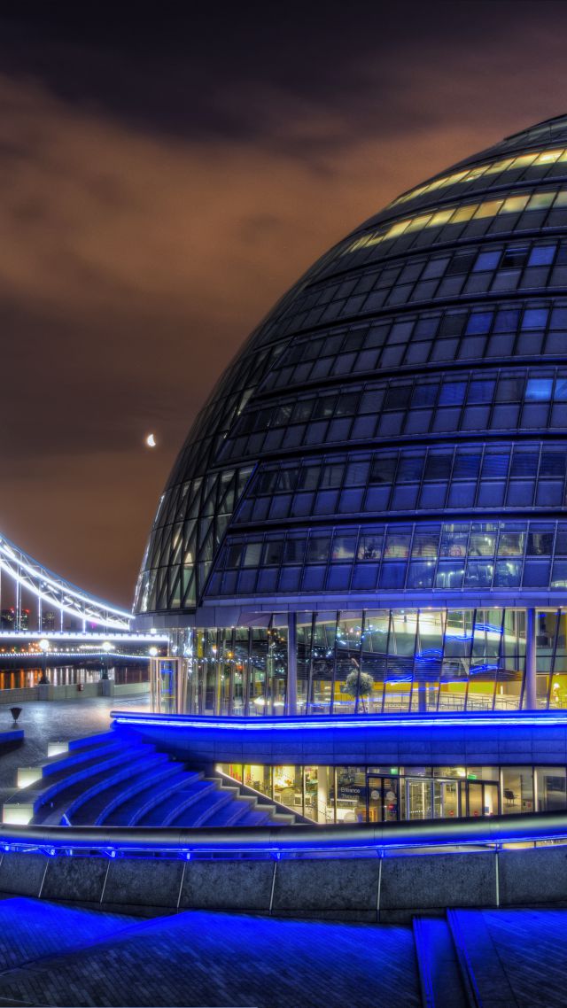 City Hall, London, England, tourism, travel (vertical)